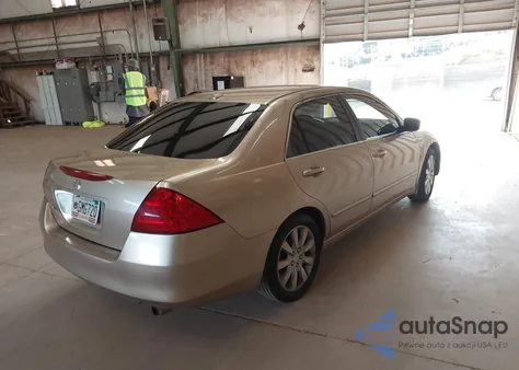 2006 Honda Accord 3.0 Ex из США, поврежденный, VIN 1HGCM66596A024339